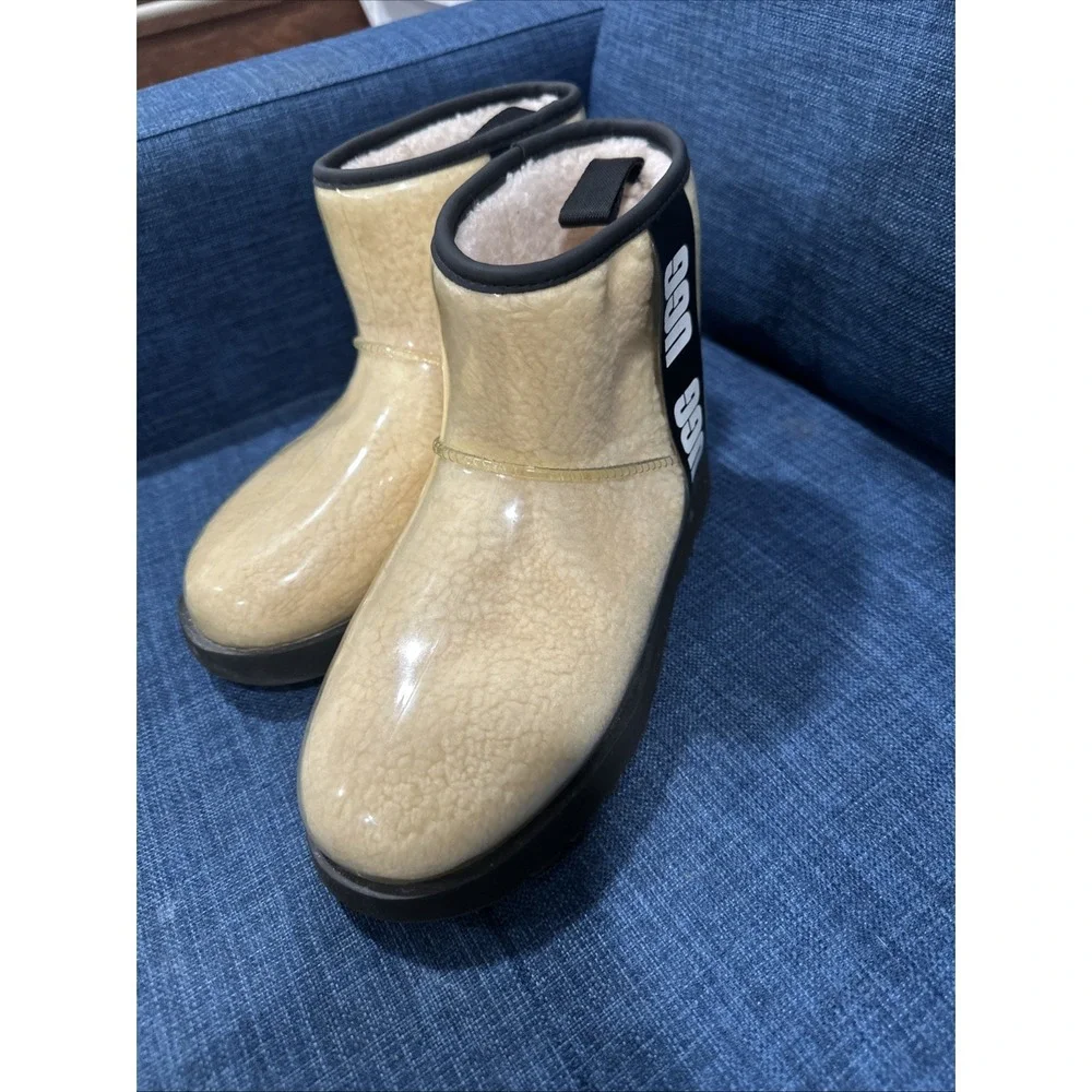 UGG Clear Boots  Waterproof Transparent Boots Women's Size 9 Ivory 1113190